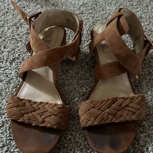 Me too Brown Suede Sandals